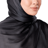 BLACK NIGHT CRINKLE SILK SCARF